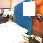 Apartamenty Miedzyzdroje شقة *